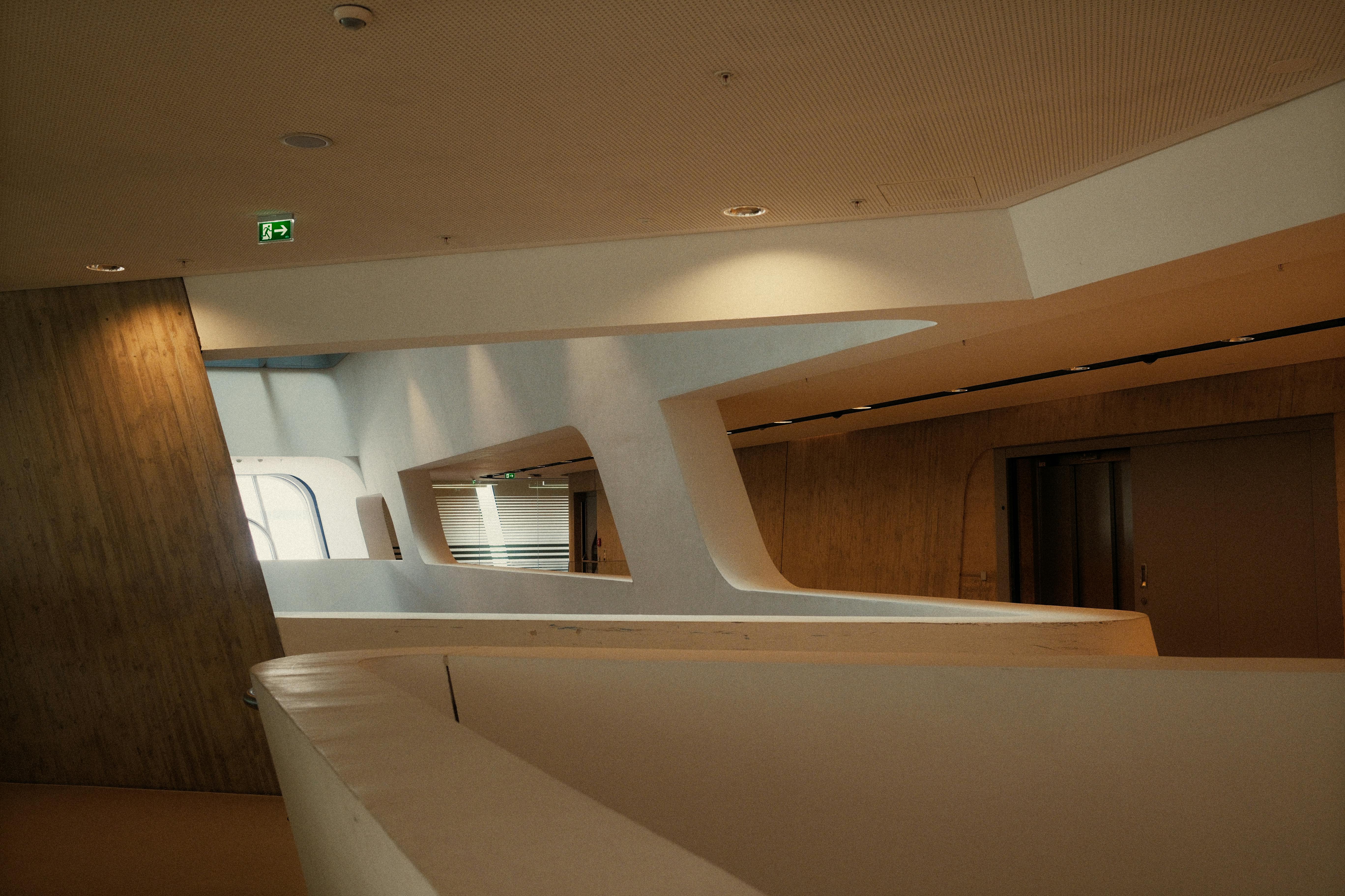 Warm Geometric Space